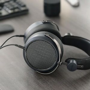 Drop + Hifiman HE-X4 Planar Magnetic Headphones